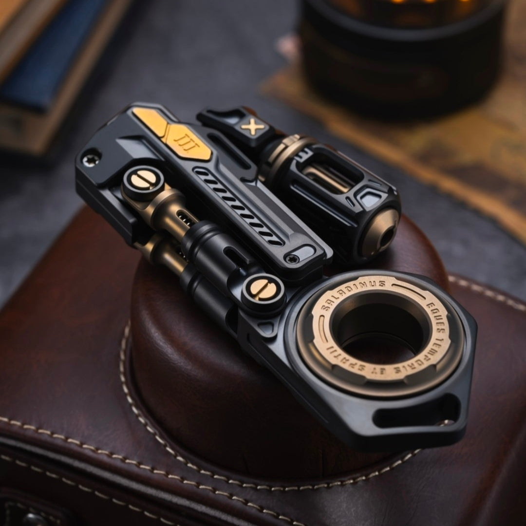 Time-Space Knight（Shipping will be delayed until after October 7）