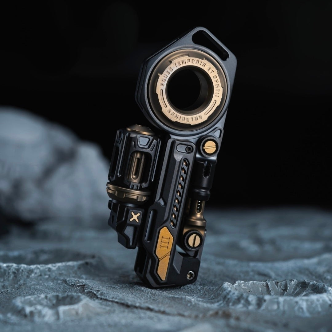 Time-Space Knight（Shipping will be delayed until after October 7）