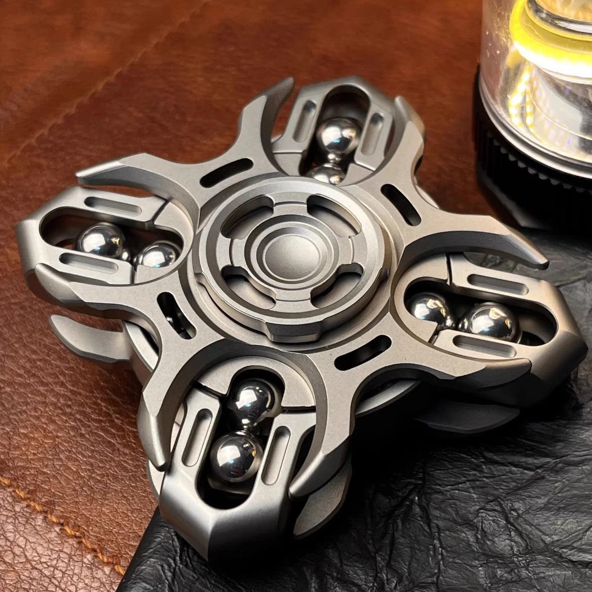 Oracle Spinner (Stainless steel ）